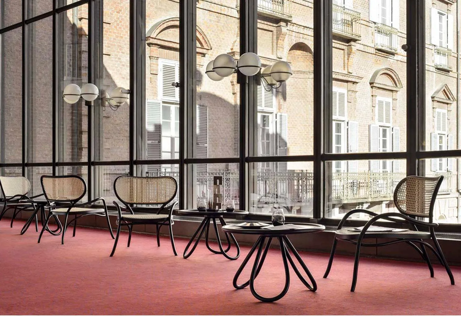 Arch coffee table