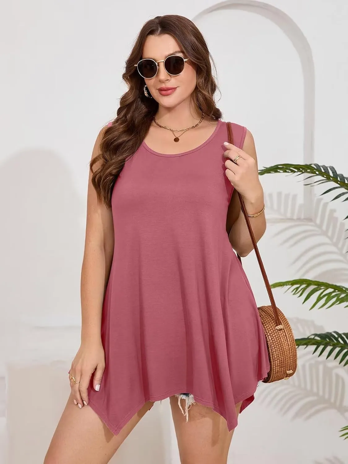 BELAROI Womens Plus Size Tank Tops Summer Sleeveless Scoop Neck Tunic Shirts Casual Loose T-Shirts Blouse