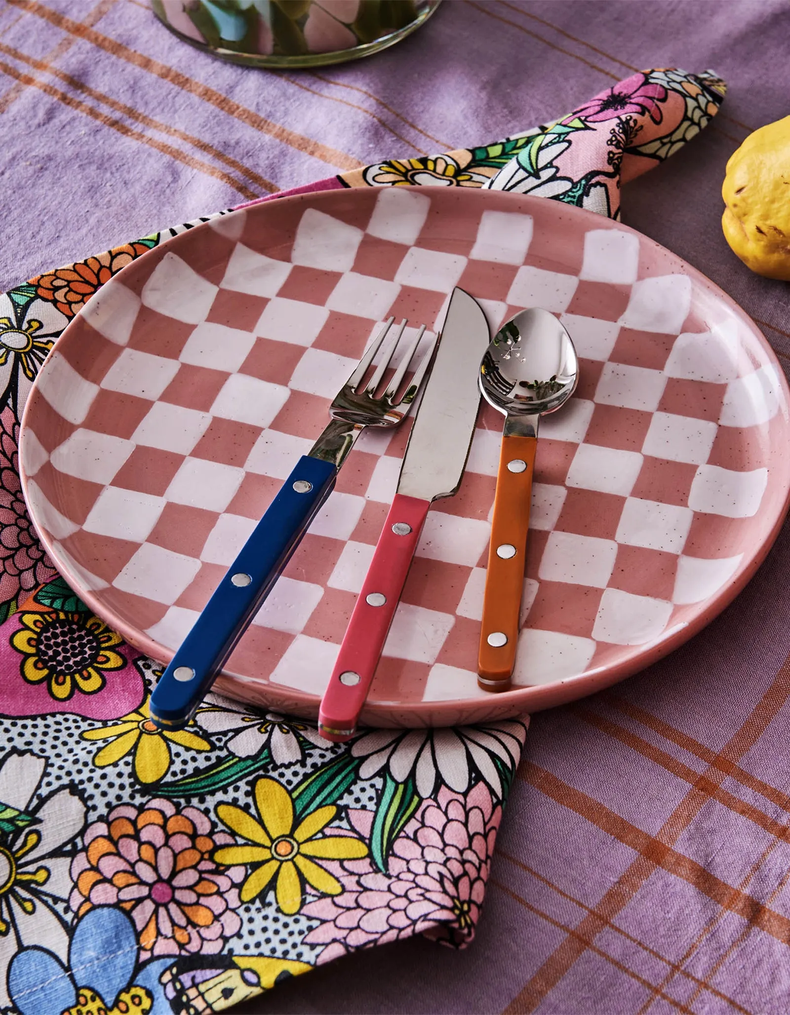 Checkered Plate Set - Pink