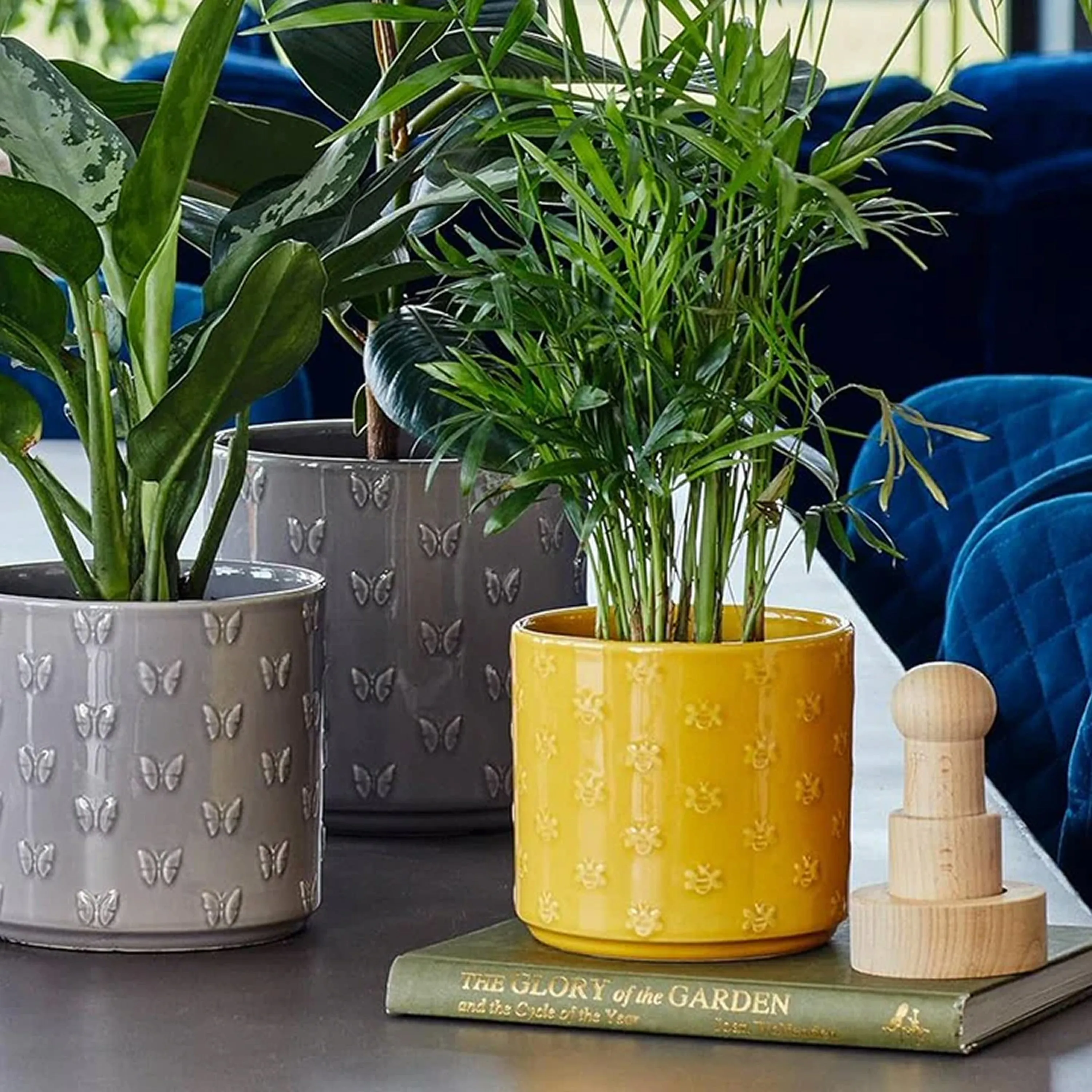 Ivyline 15.5cm Blue Arley Embossed Dragonfly Glazed Planter