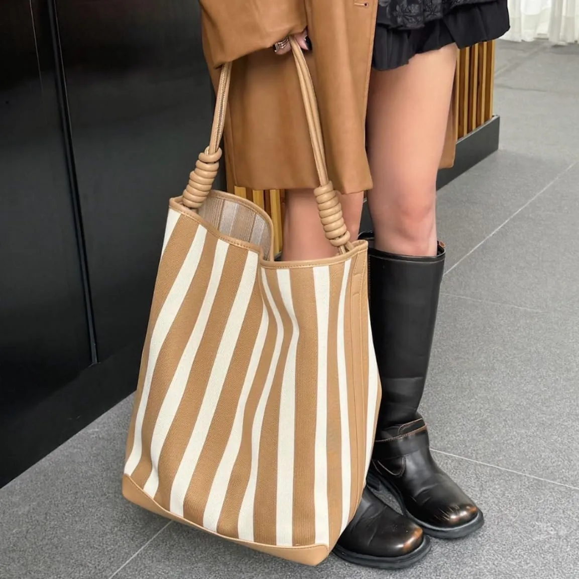 Leather Women's Bag Striped Totes Summer Canvas Cowhide Fashion Large Capacity Shoulder Bucket Bag Vacation Casual