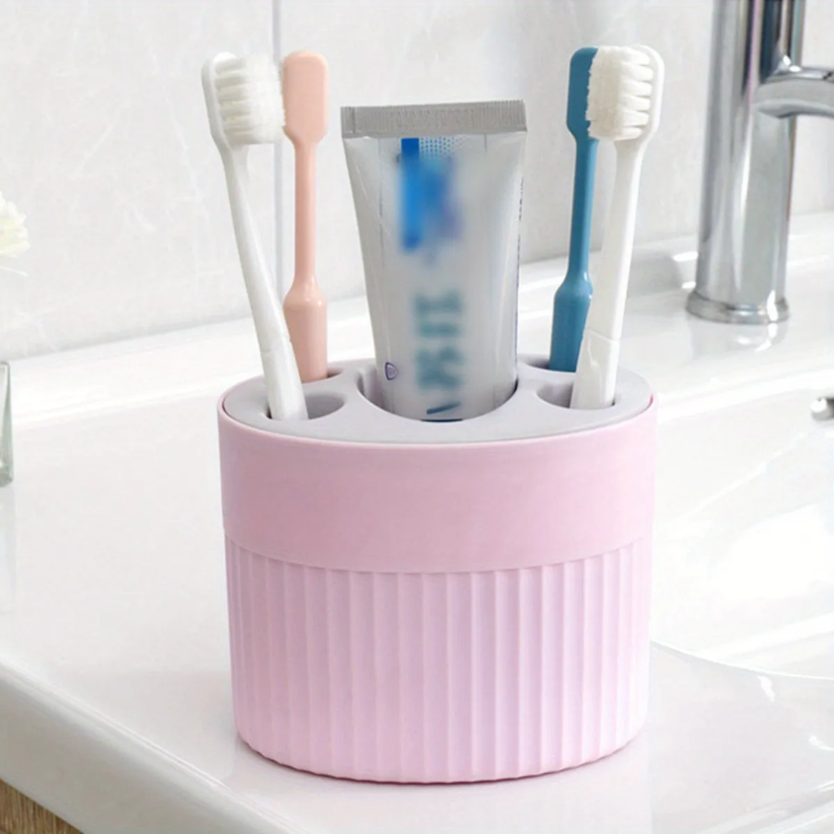 Streamlined Plastic Toothbrush  Toothpaste Organizer  Chic Bathroom Accessory