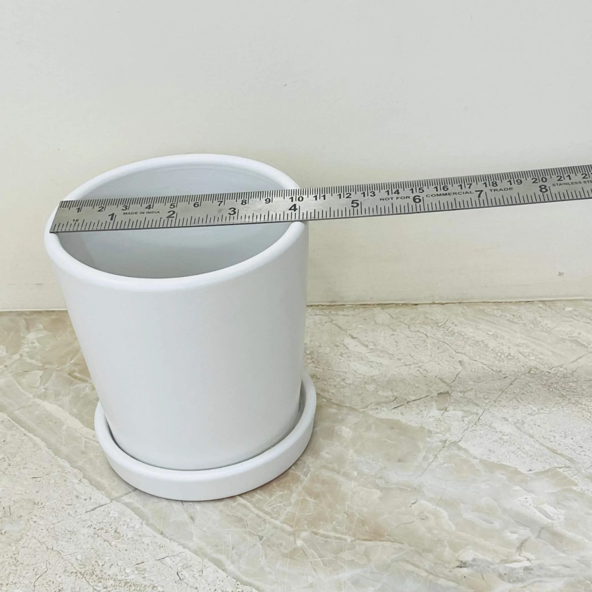 Stylish White Ceramic Pot with Matching Base Tray