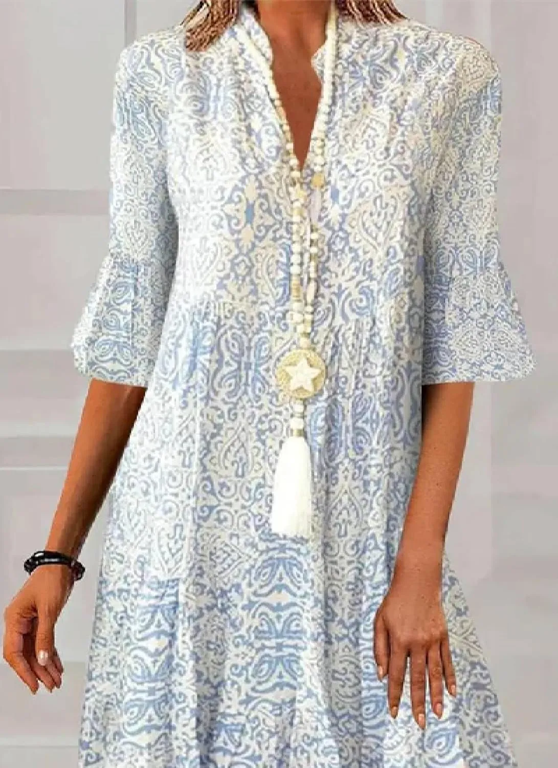 Women's 2025 Blue and White Vintage Print Half Sleeve Mini Dress Casual V Neck Ruffle A-Line Summer Short Dresses