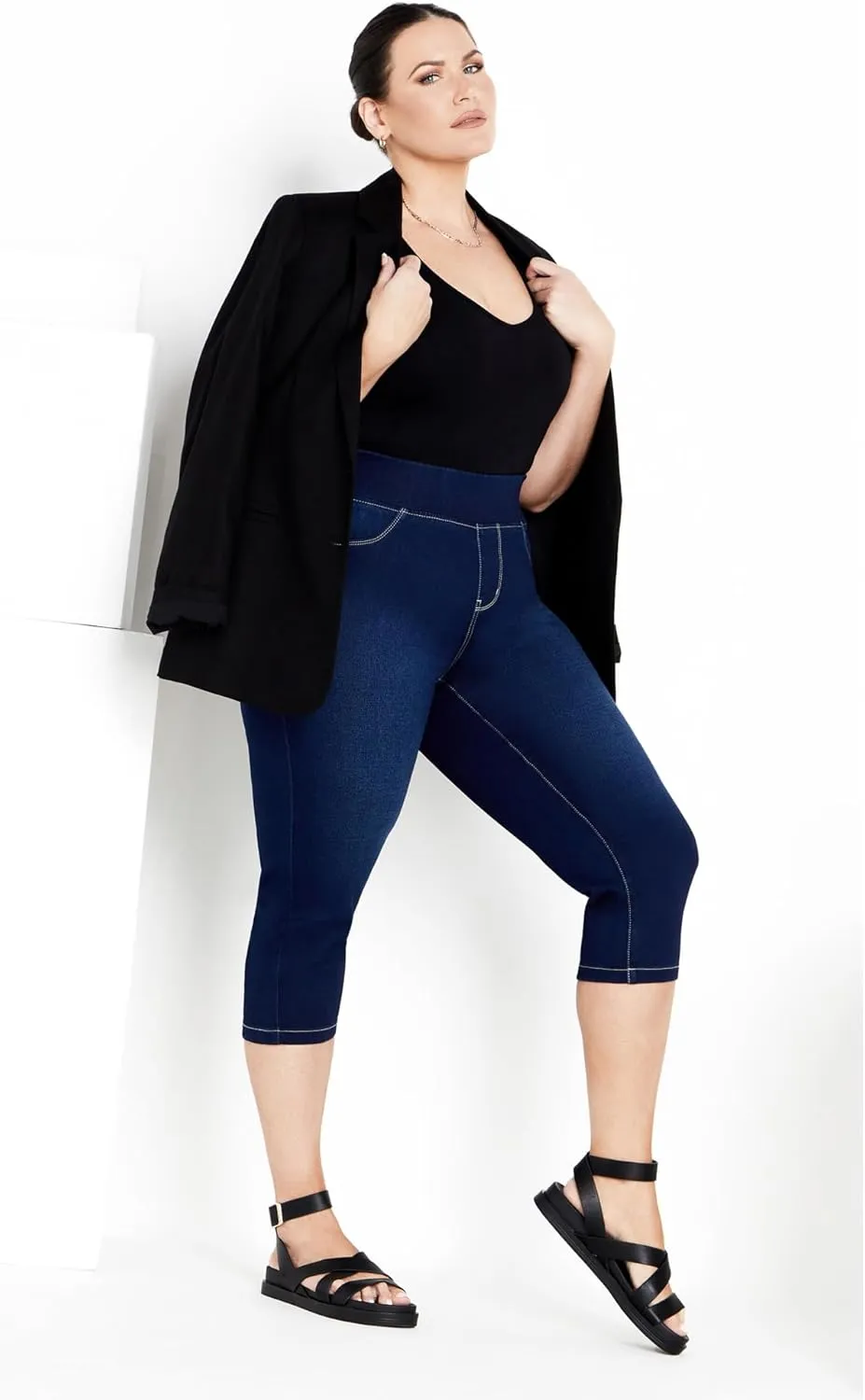 Women's Plus Size Pull On Cropped Denim Legging